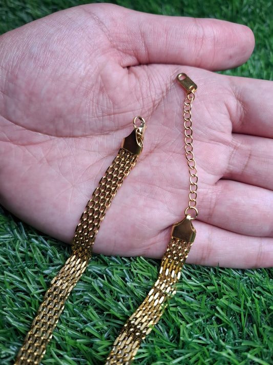 Stainless steel golden necklace for women